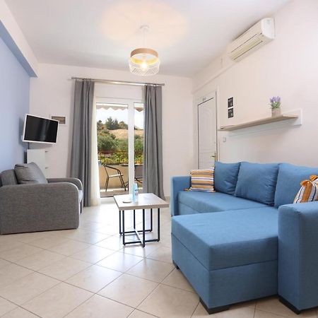 פפקוהורי Summer Suite - Premium Apartment מראה חיצוני תמונה
