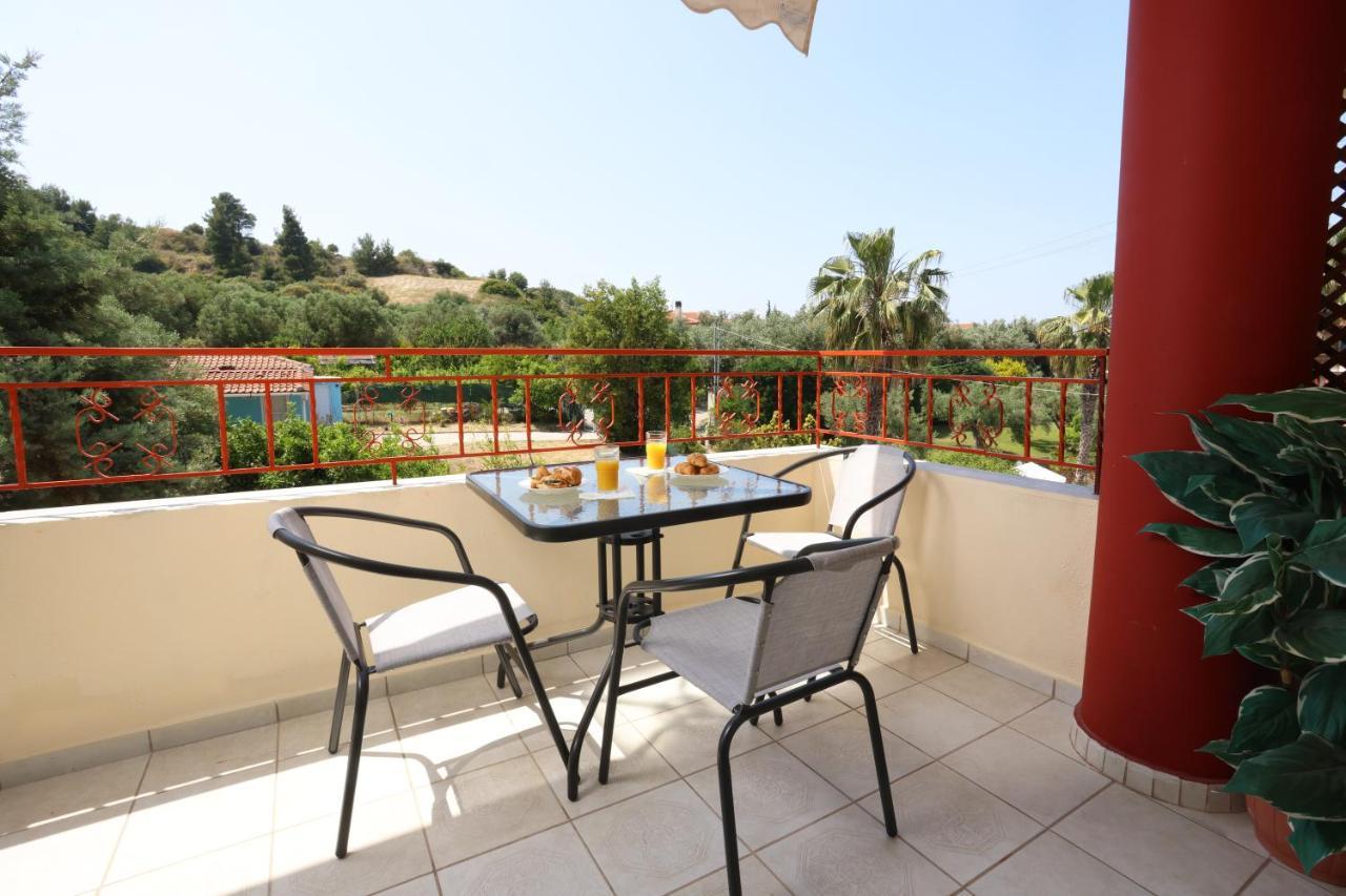פפקוהורי Summer Suite - Premium Apartment מראה חיצוני תמונה